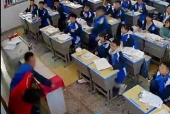 ����ώ���?q��)W��������